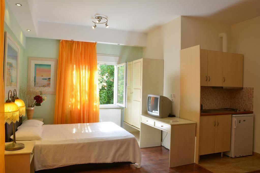 Sappho Studios Mytilene Luaran gambar